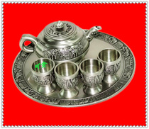 Russian Jixiang tin tea set set Teapot Four teacups tray Birthday home business gift