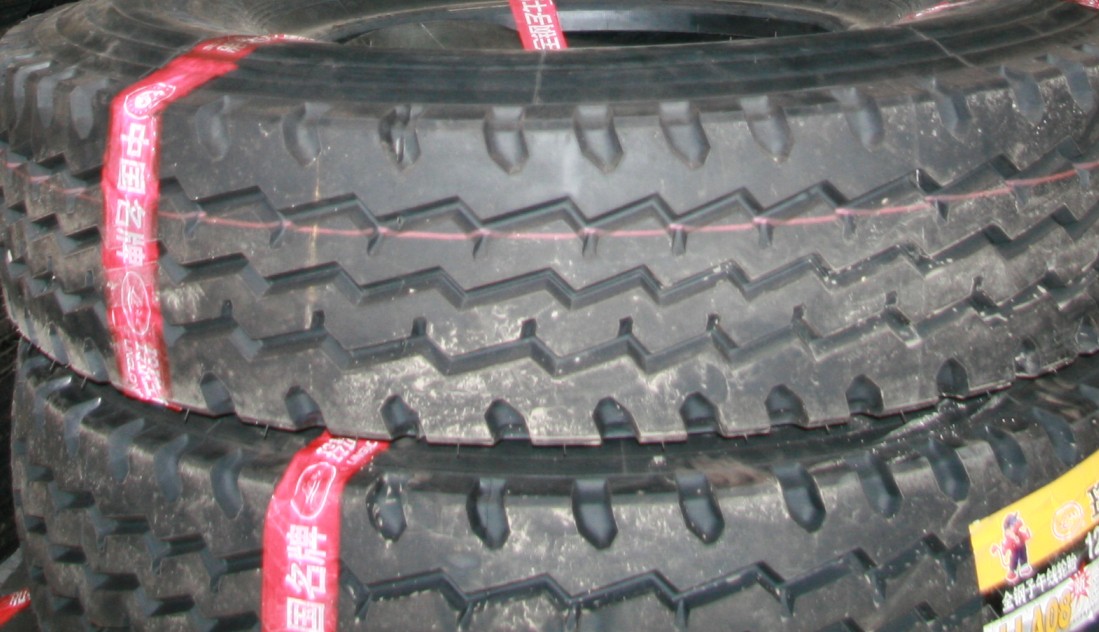 7 50 8 25-16 Wire tyres 8 25R16 -20 9 00 00 10 10 11 11 00 12 00R20