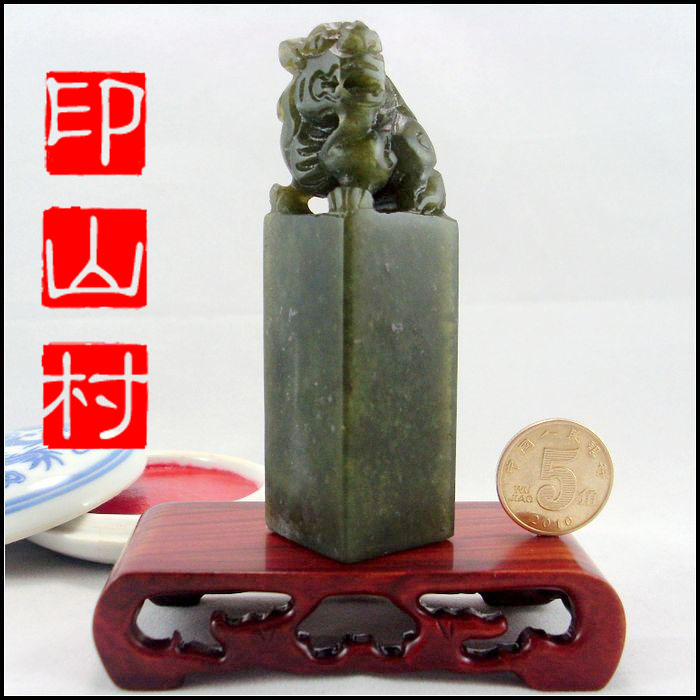 Dandong Green jade Jade Prospectus SEAL ENGRAVING SEAL STONE GOLD STONE SEAL STONE SEAL ENGRAVING PURE HAND HIDE BOOK SEAL PACKAGE LETTERING