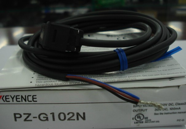 Sell the original new Keyence PZ-G102N Keyence photoelectric switch
