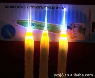 Anti-slip long handle with light earthen spoons with light ear spoons cleaner