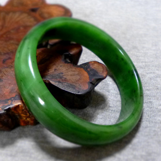 Xinjiang and Tian Yuseed material mountain material level old fine material Biu jade bracelets spinach green wide strips of bracelets S2