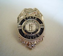 The 65th anniversary of the founding of the Kentucky State Police USA commemorative badge suit lapel commemorative small brooch