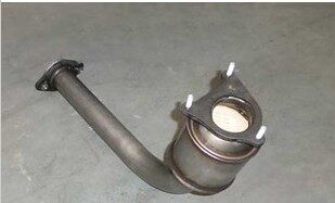 Chery Rover RMBthree catalytic converter 1 6S pre-catalyst Rover 3 pre-catalytic exhaust pipe silencer catalytic converter