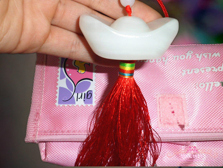 Natural jade white jade Yuan Baocai Caijin car pendant car decorated car used ornaments pendant to send boyfriend