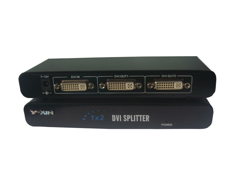DVI dispenser dvi one-in-two-out frequency divider 1 minute 2 converter 1 towed 2 computer high-definition split screen