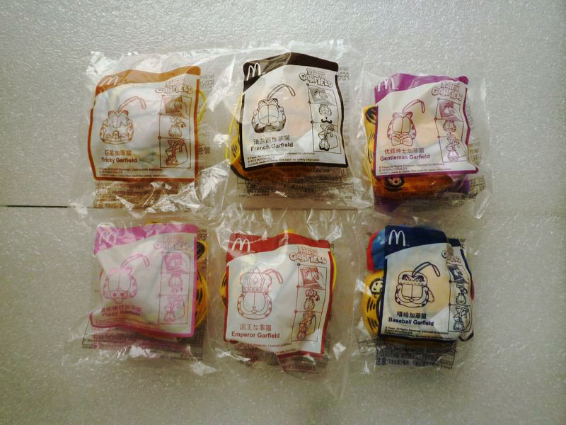 Specials McDonald's Garfield Drag Party + Garfield Dress up Gift Box A set of 6 models