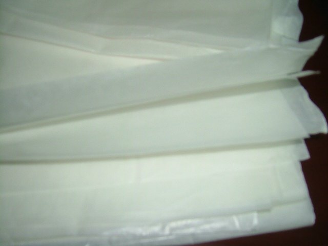 22 grams of this white non-fluorescent translucent paper mounting oil paper food grade wax paper wholesale price
