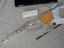 Professional performance-grade 17-hole open-hole silver-plated C-key flute instrument tail pipe with B key factory direct sale