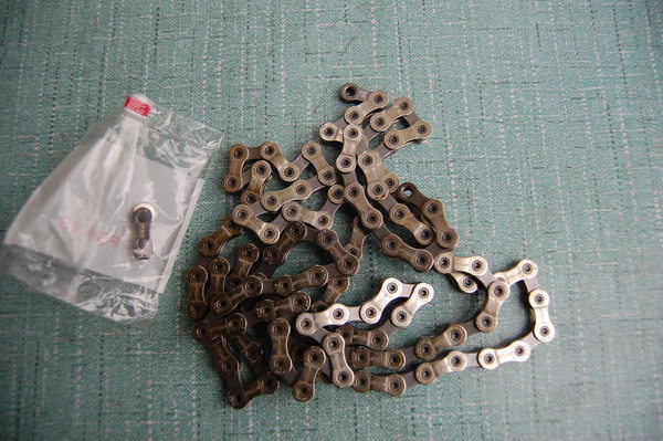 Chaîne de vélo - Ref 2378393 Image 3