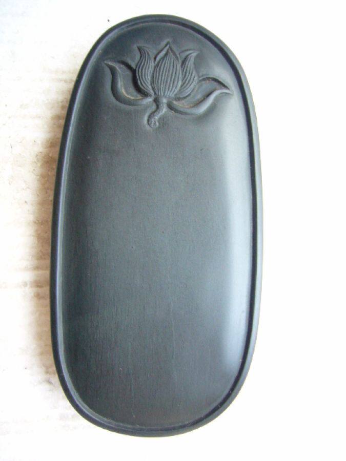 (Hui ink brush rice paper end inkstone)Grandma's home Yan Tang Laokeng brush silk ribbed Shexian inkstone with box can be used as paperweight