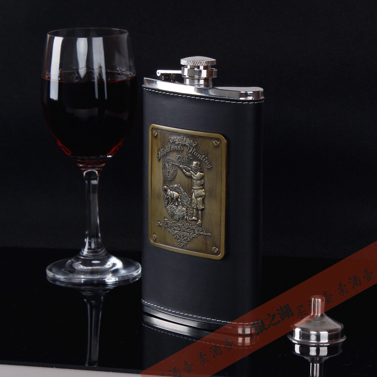 Lake of Snow Wolves-10 oz Black Crust Wine Jug Stainless Steel Wine Pot Big Wine Jug Carry-on Pot