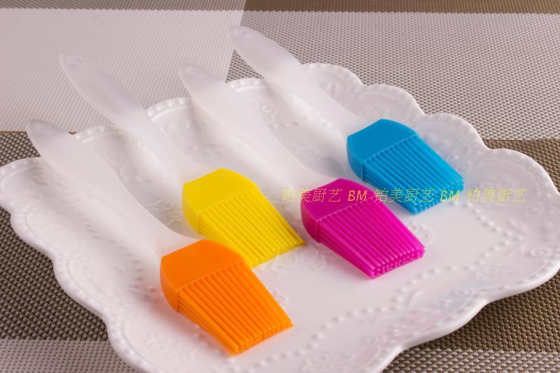 Silicone Brush Keyboard Brushed Barbecue Brushed Fruit Jam Brushed Oil Brushed High Temperature Resistant Baking Brush Brushed Toasted Juice