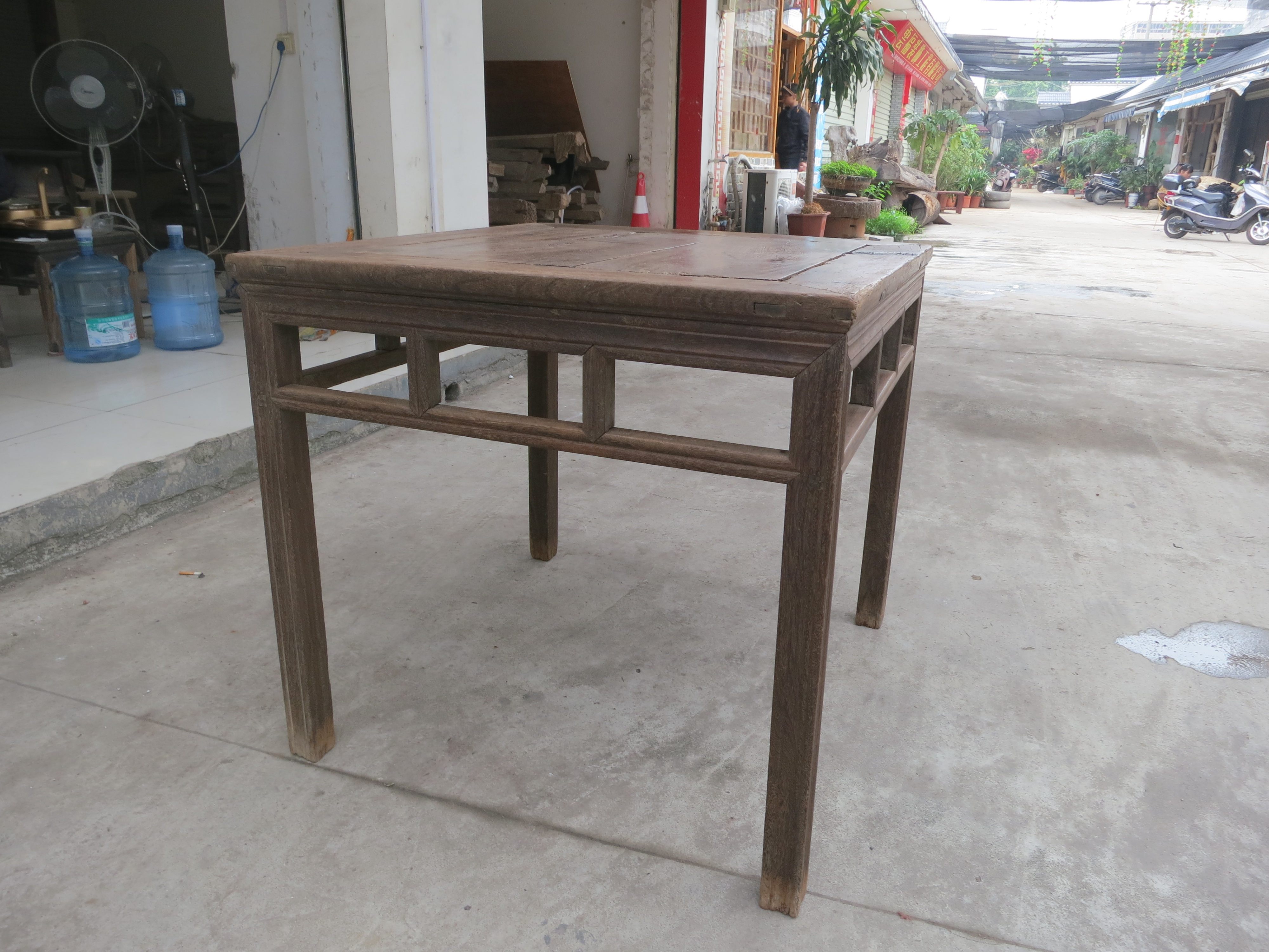 Iron Ligue treasures-Iron power wood Material Style Without Bunch-waist Eight Immortals Table Ming Qing furniture-Taobao