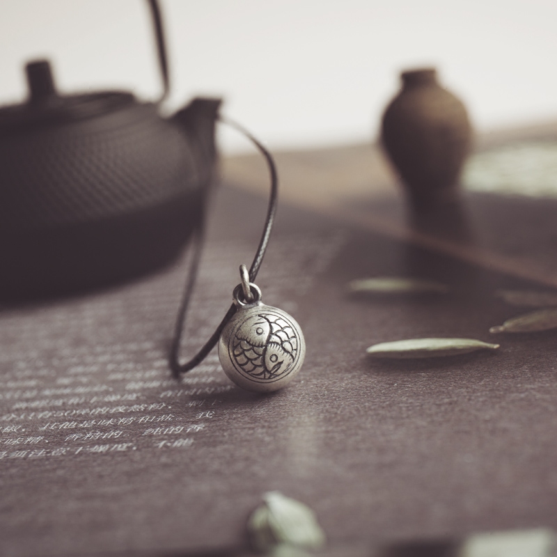 Beiming Youyu Thai handmade sterling silver S990 pure silver Pisces ball pendant necklace collarbone chain