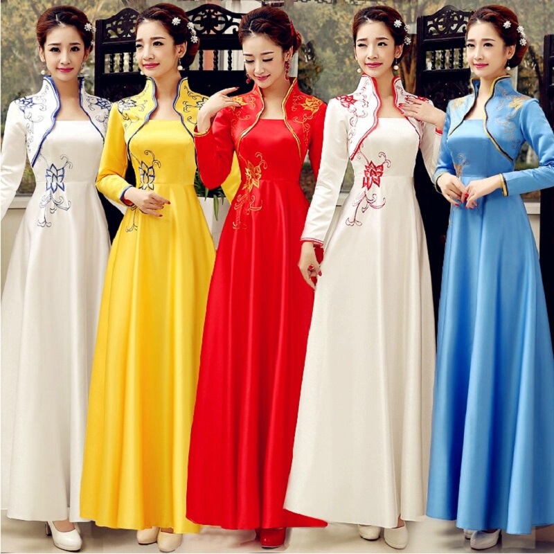 Long-Sleeved, Wide-Sleeved, Blue and White Porcelain Long Ceremonial Dress, Receptionist Uniform, Hotel Performance Costume, Award Ceremony Outfit