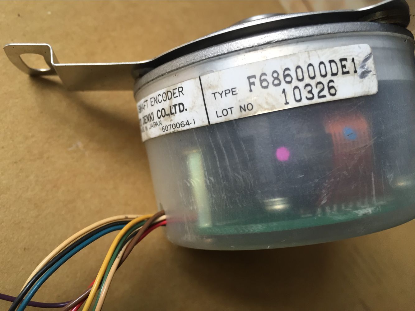 Sanyo high power motor encoder F686000DE1 sales