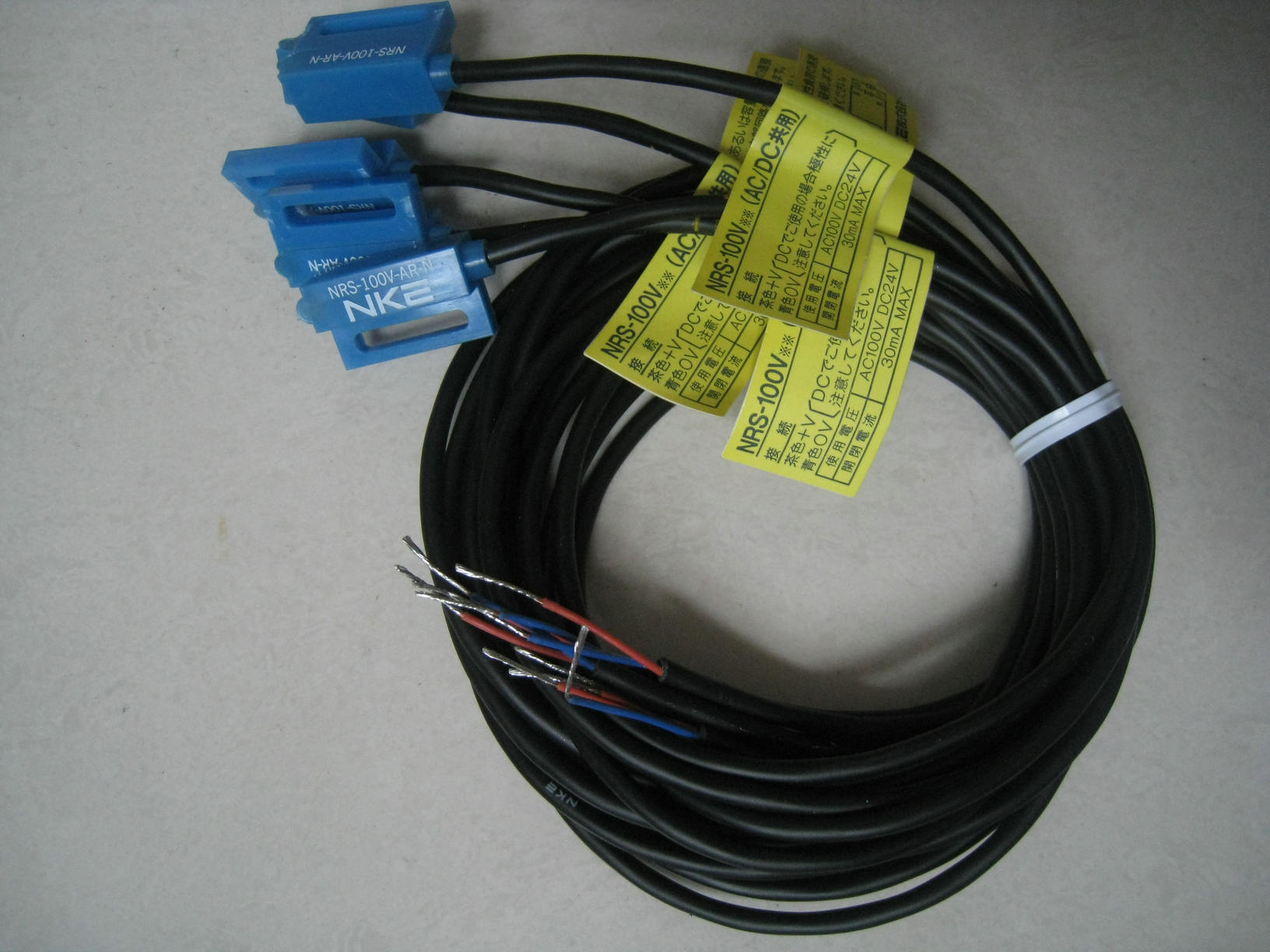 Taobao price supply Japan NKE original new magnetic induction switch NRS-100V-AR-N generation