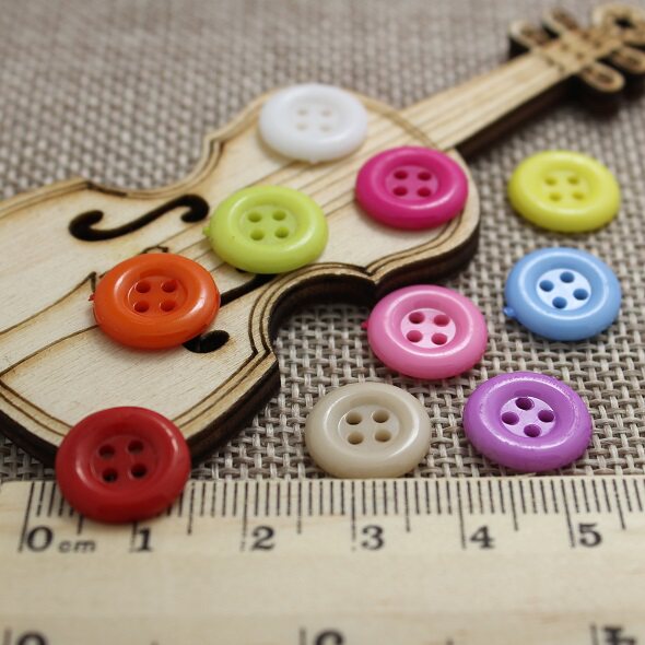 Full RMB13  Candy Single Colored Wide Side Plastic Four Holes Sweater Children Suit Small Button button Buttons 13mm