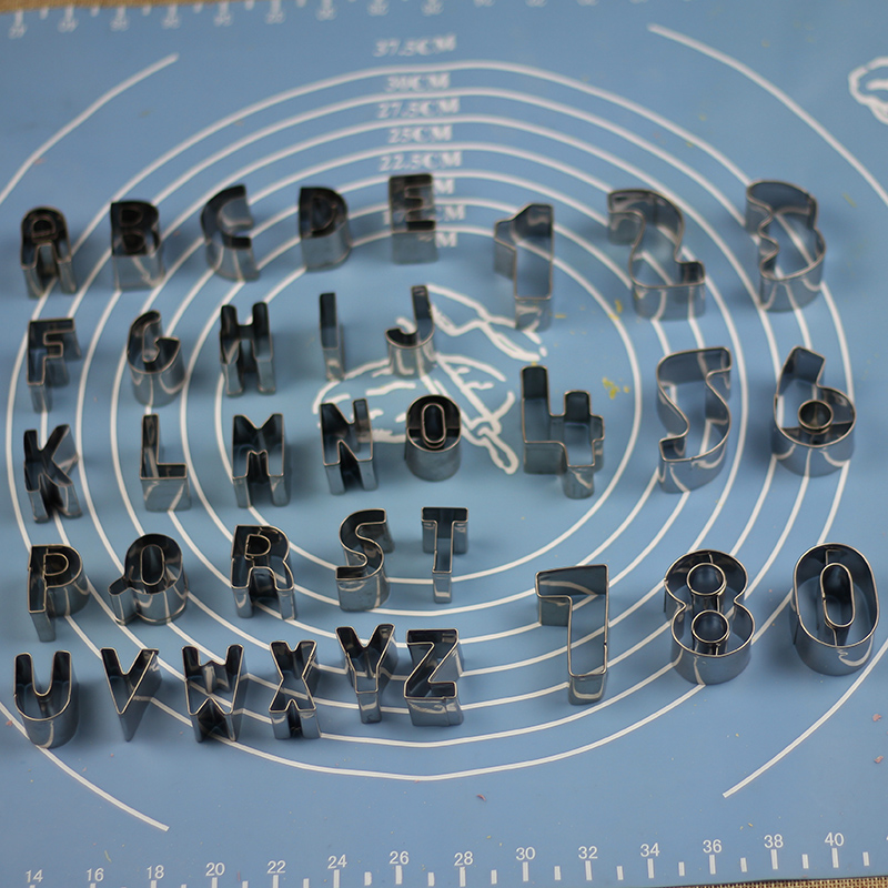 Stainless steel digital English alphabet biscuit cutting mold set vegetable and fruit cutting mold baking mold