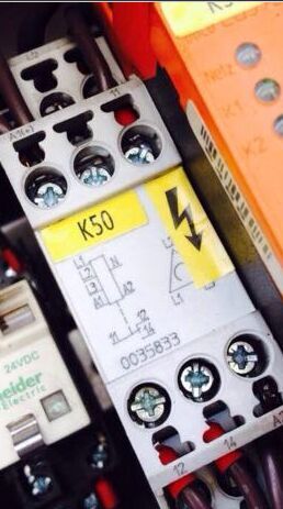 MK9059 11 UM AC15 -150HZ 150-750V dold 0035833