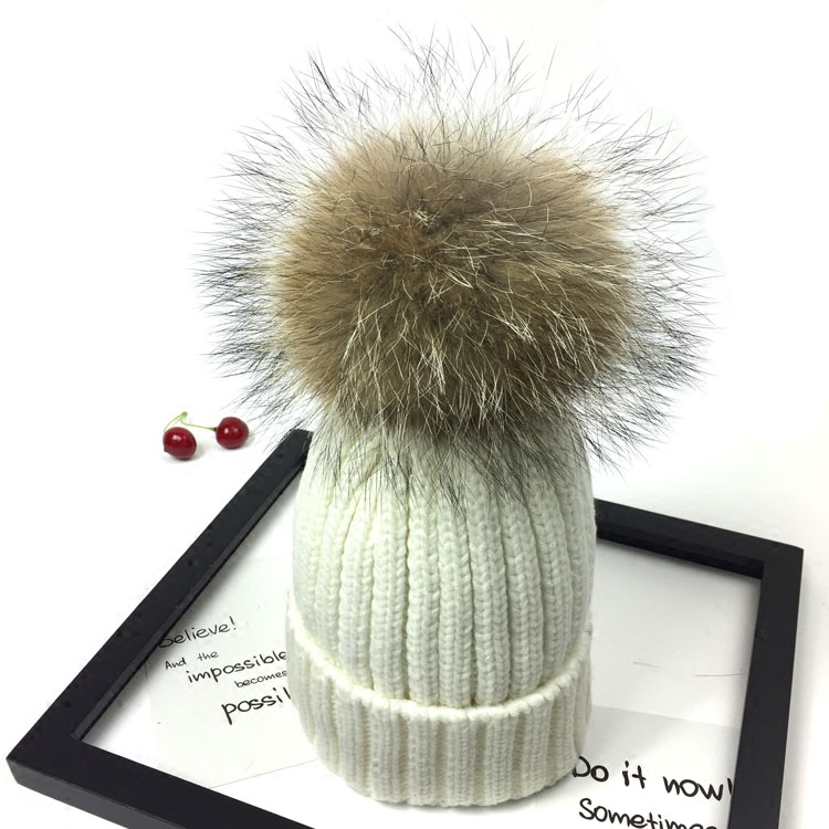 Autumn-winter oversized real raccoon wool ball knit cap Korean version Chauded baby boy warm and protective ear fur thread hat baby