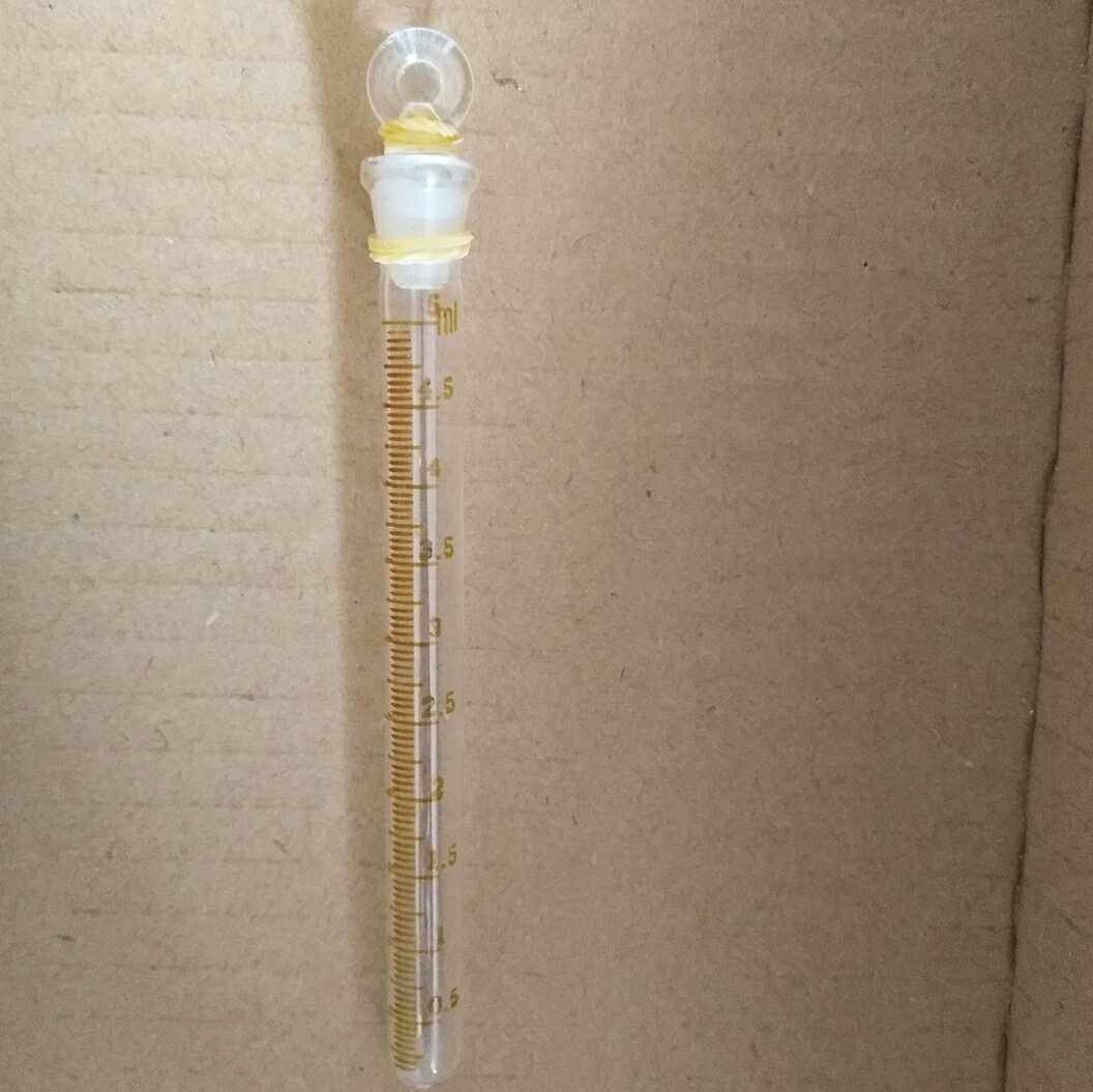 精密玻璃具塞试管5ml