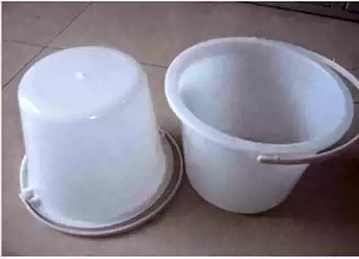 Sales of small barrels, paint barrels, plastic barrels, small white barrels, small red barrels, paint small white barrels, plastic barrels