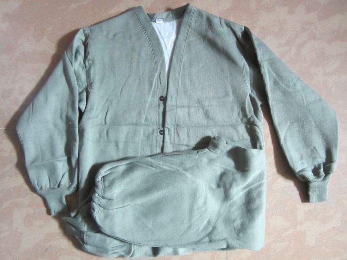 Old Grass Green Suede Pants Suit Seniors Over Winter Warm Coat Pants
