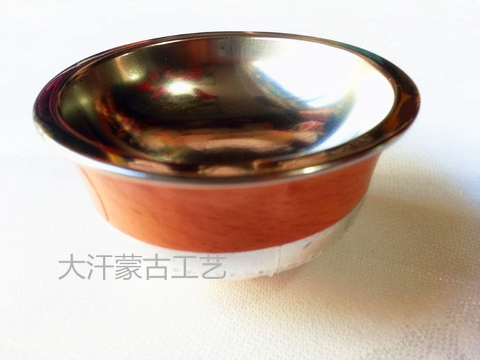 Inner Mongolia characteristic bowl Mongolian silver bowl Toast No 1 Silver bowl Mongolian bowl diameter 5 7cm Height 3 5cm