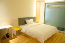 7-day hotel chain hotel-Chengdu Mianzhu store Ali specializes in big bed room