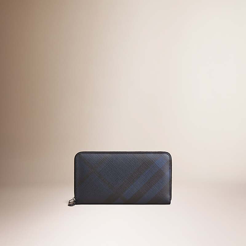 BURBERRY/博柏利烟熏格纹全拉链钱夹 39961891