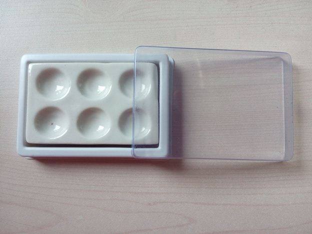 Dental dental technician 6 hole ceramic disc ceramic paste with cover export products