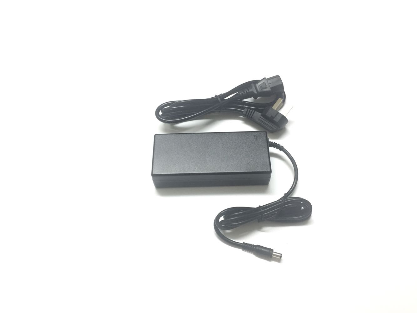 Aigo Patriot 19222427 inch LCD monitor power adapter charging cable
