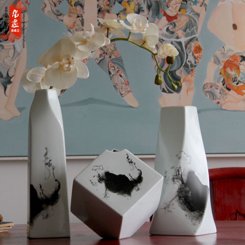 Ceramics creative irregular freehand brushwork in traditional Chinese ink painting ceramic flower show home decoration porcelain furnishing articles