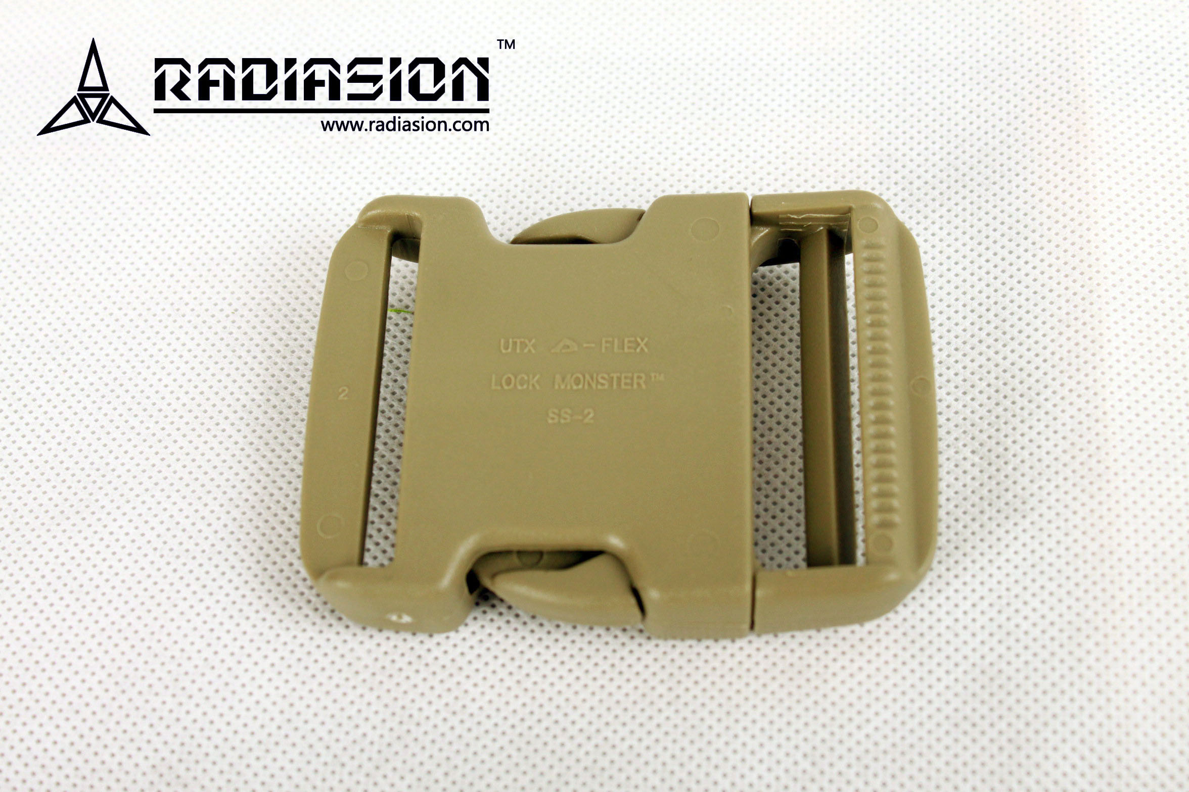 RADIASION (Radiation) DURAFLEX UTX Buckle Japanese Word Ring Buckle Mud Color