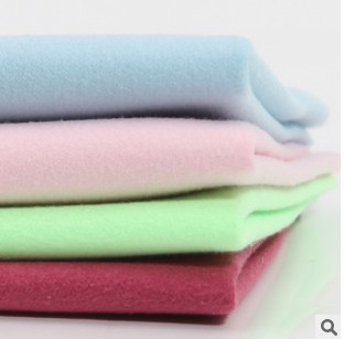 Instrument cleaning cloth Guitar wipe cloth Violin cleaning cloth Instrument care supplies are common