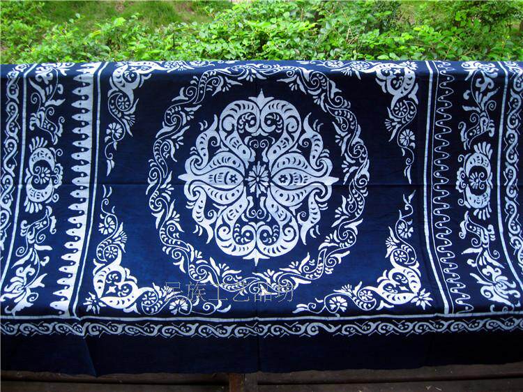 Wax dyeing long table cloth Anshun batik hanging cloth Guizhou wax dyeing monolayer wall-mounted painting handmade tea table cloth