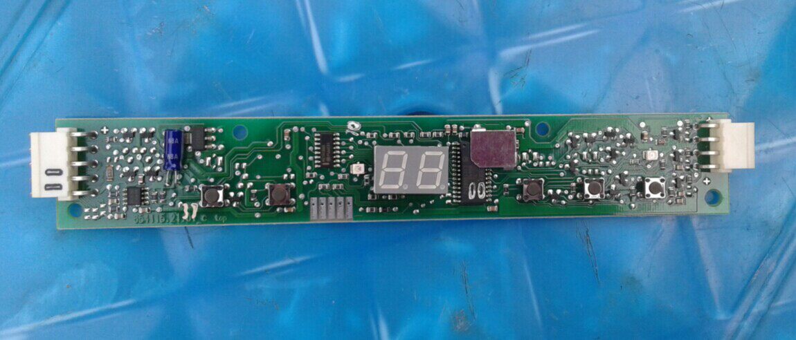 The refrigerator computer shows the panel 5140000532 5WK56000