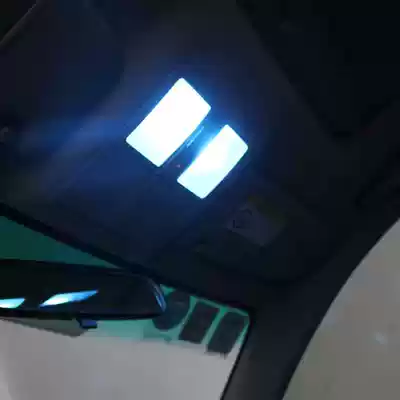 Applicable to ToyotaCRUISERRAV4REIZ Highlander Bingling CAMRYCorolla86LED Reading Light