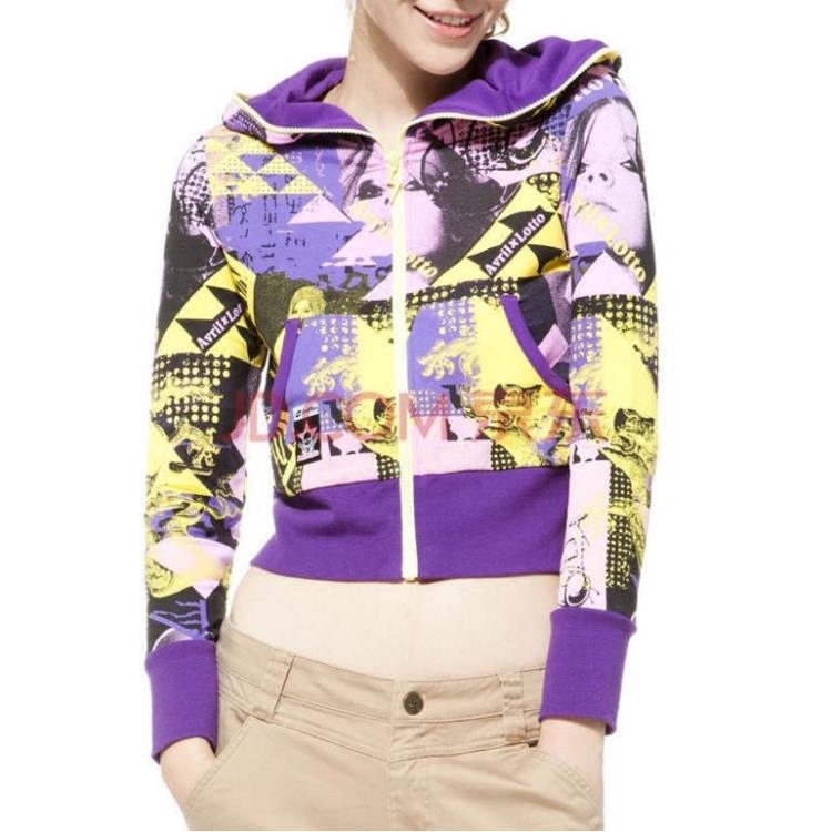 The final version of the spot was shipped on the day the LOTTO lagoon woman Ai Weil joint short sweatshirt EWDF224-1