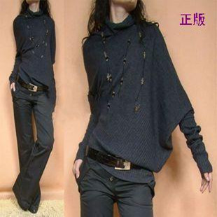 Spring and Autumn Korean Style Women's Knitwear, Asymmetrical Pullover Sweater, Batwing Shirt, Base Shirt, Loose and Stylish for Women