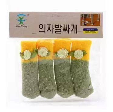 Export Japanese and Korean knitted seamless splicing flower table and chair leg cover coffee table foot set 4 sets