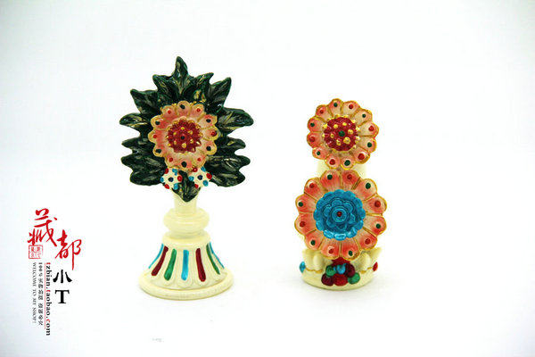 Special price small colored painted floral gallic gallop margarine with a high of about 9cm