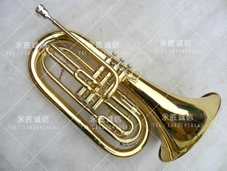 Rinoster travels the midway with the sound number and the B-band trumpeter. 