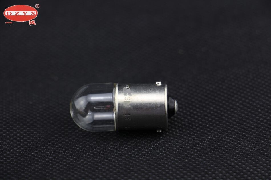 Santana Pusson 99 rookie 06 front and rear width light bulb tail light bulb small bulb line