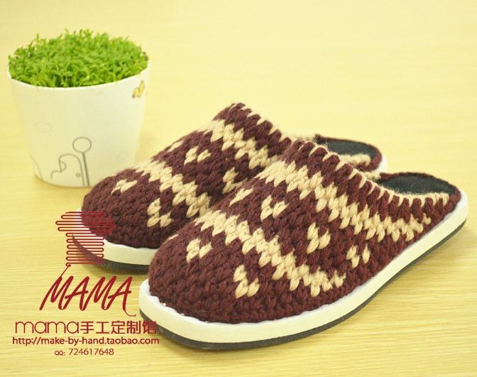 Finished product mama handmade hall wool Autumn and winter home non-slip slippers wool children drag floor drag