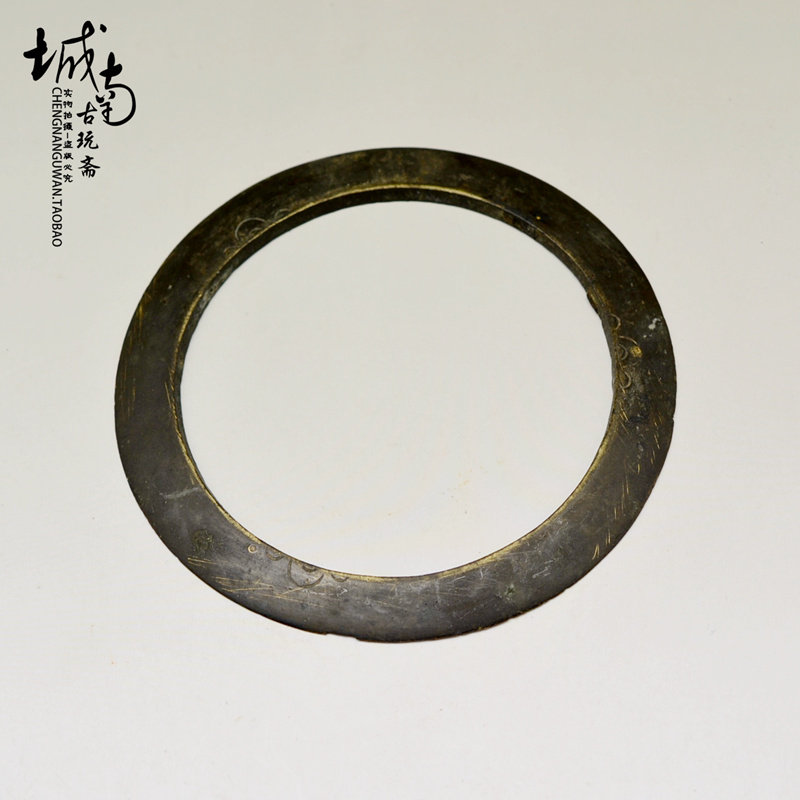 Qing Dynasty Brass Carved round calligraphy big character National picture frame Town paper ruler Wen house supplies old objects Antiquity ancient play