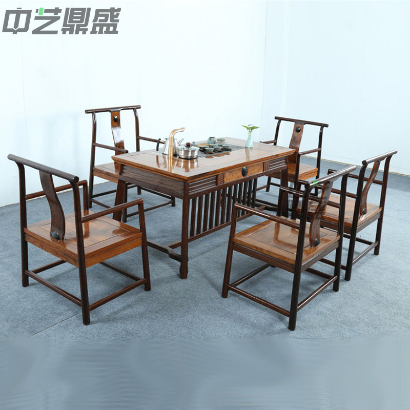 ���ն�ʢ��̴ľ���������