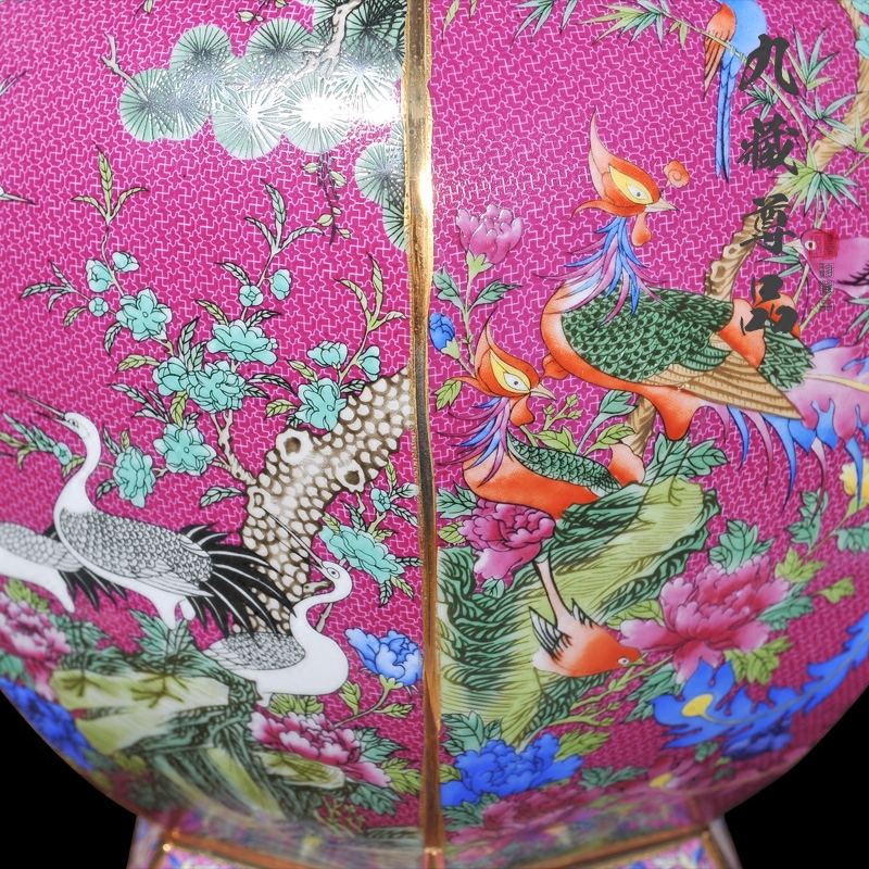 Archaize the qing qianlong jingdezhen ceramics powder enamel vase furnishing articles of Chinese style classical ancient frame collection